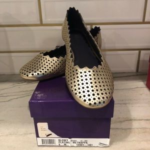 Metallic flat by Vaneli